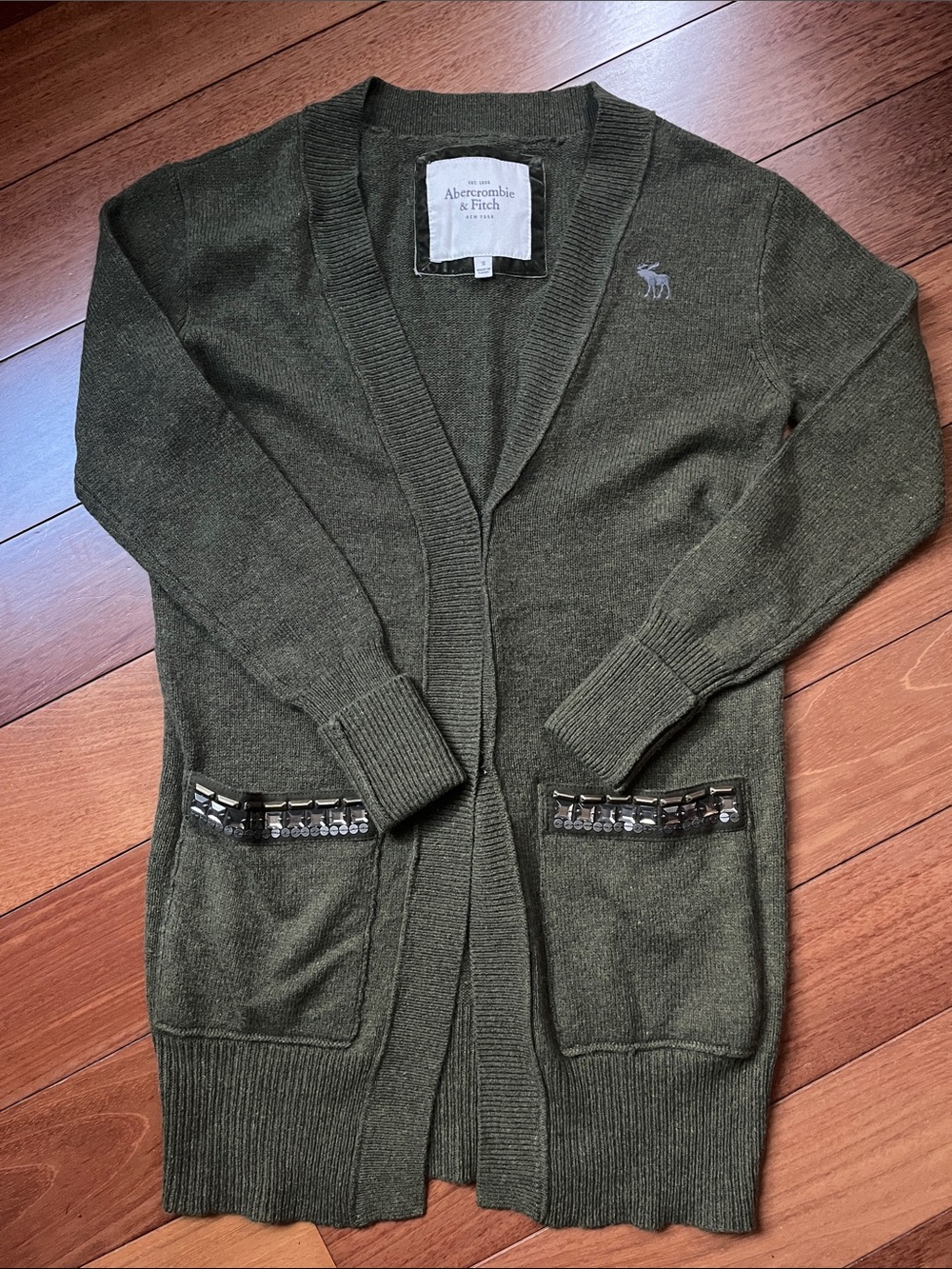 NWOT Abercrombie Moose Logo Jeweled Cardigan